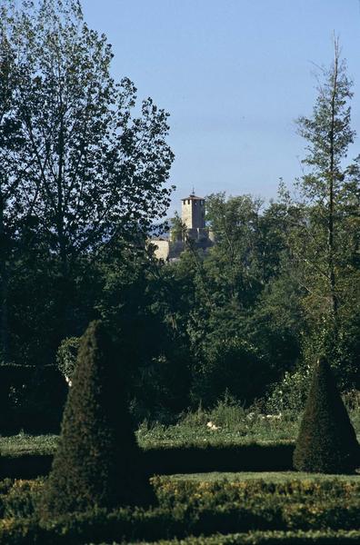 Le parc vu de Montverdun