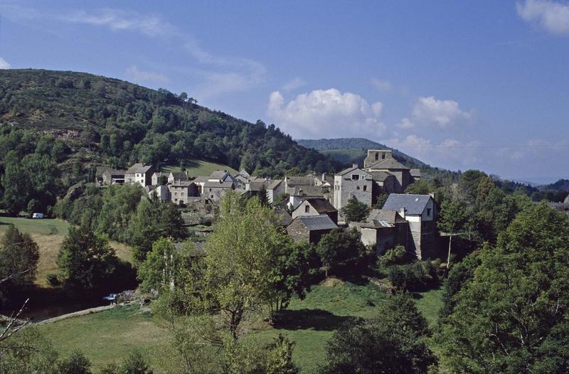 Vue générale de la ville, ensemble sud-est de l'église