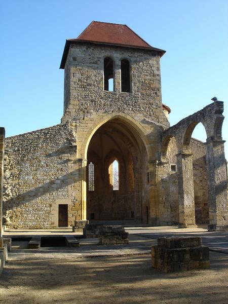 Ancienne église Notre-Dame : vue générale du clocher