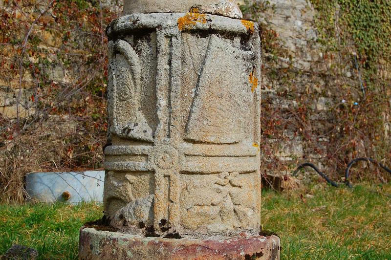 fûts de colonnes gallo-romaines, détail de la partie médiane