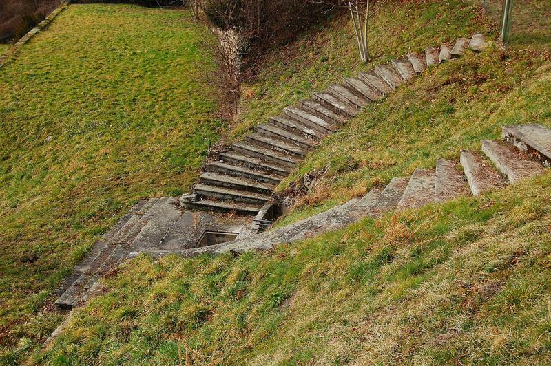 vue générale des escaliers menant à la première terrasse