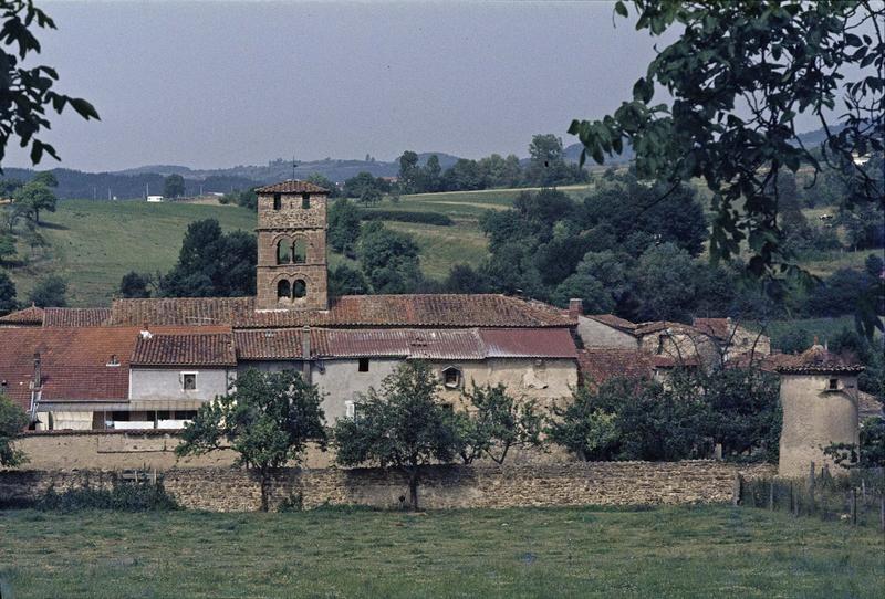 Prieuré et clocher de l'église