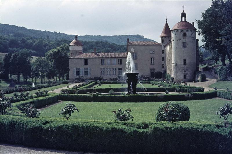 Ensemble sur les jardins, le miroir d'eau