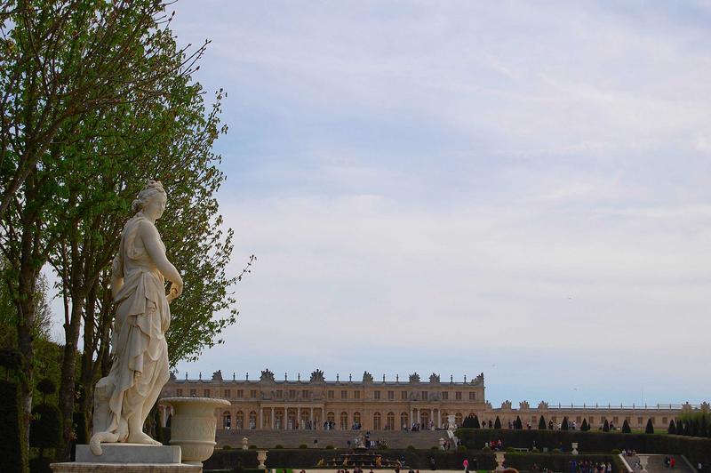 vue générale des façades est du palais