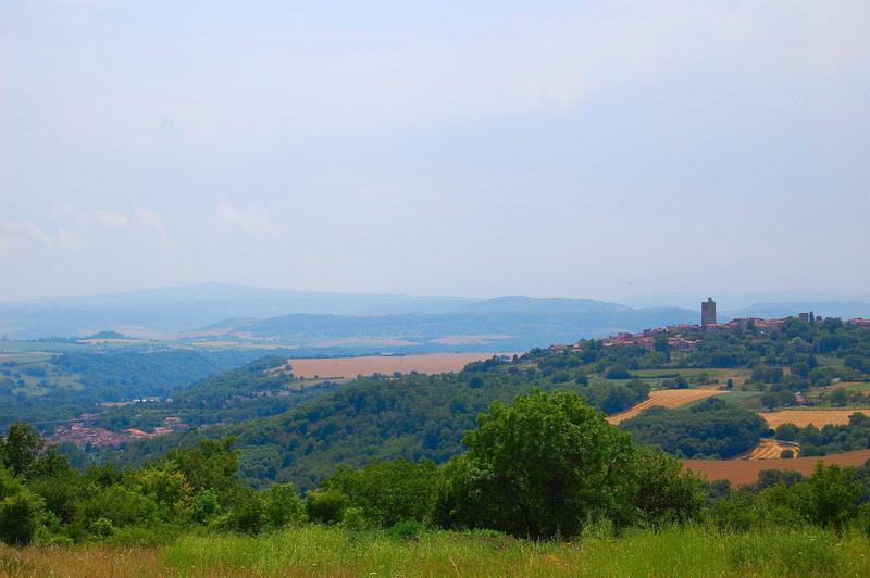 vue générale de la tour dans son environnement