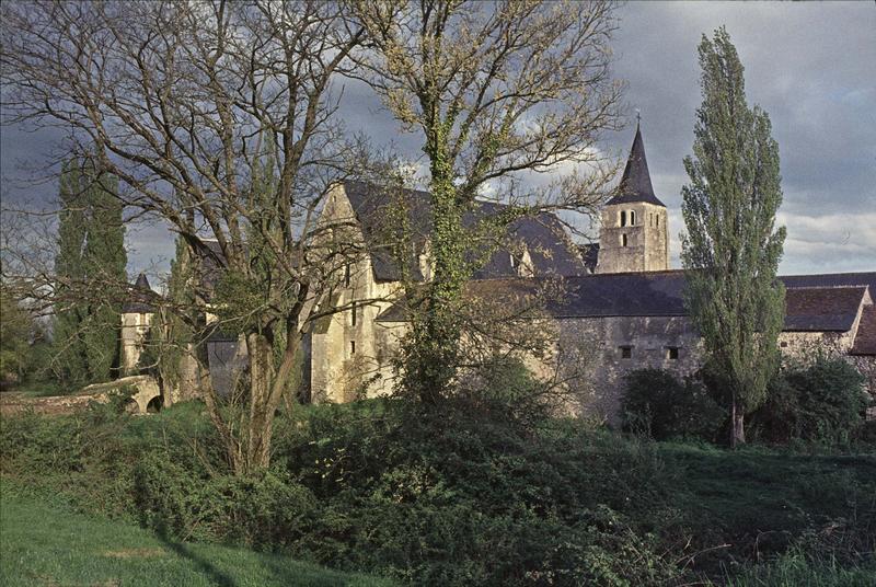 Ensemble des bâtiments, clocher de l'église