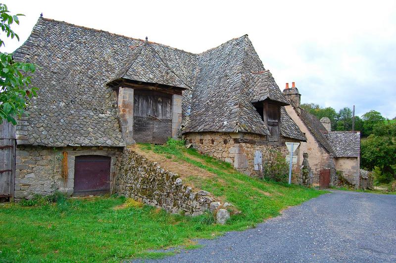 vue générale de la façade nord de la grange