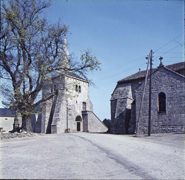 Ensemble sud et clocher séparé