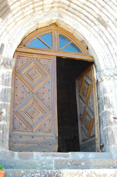 vue générale des vantaux de la porte sud