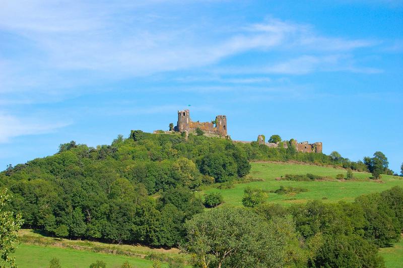 vue générale du château dans son environnement