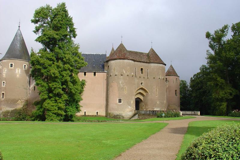 Vue générale de la poterne d'entrée