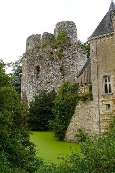 vue générale du donjon, façade nord