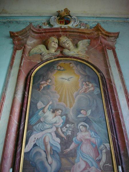 vue partielle du décor de la chapelle, scène de l'Annonciation