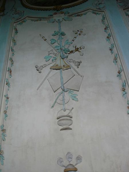 vue partielle du décor de la chapelle