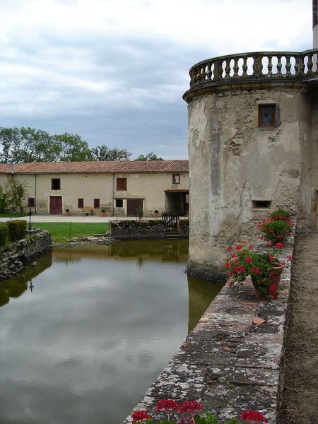 vue partielle des douves sud