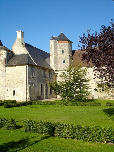 vue partielle des façades sud et ouest