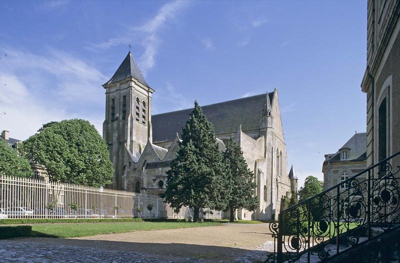 Ensemble nord-ouest sur rue