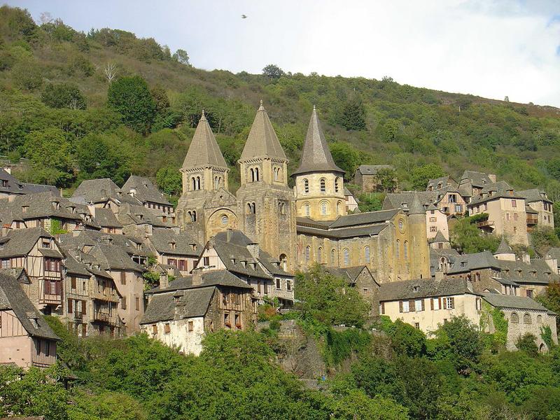 vue générale de l'ancienne abbaye