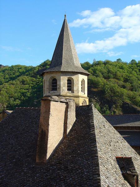 vue partielle du clocher de la croisée du transept