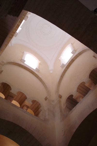 vue partielle de la tour lanterne de la croisée du transept