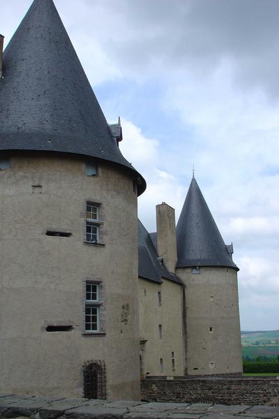 vue partielle de la façade est