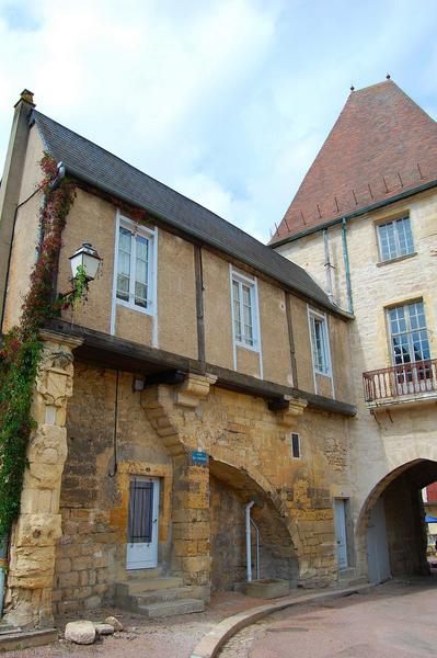 vue partielle, cour intérieure, façade est