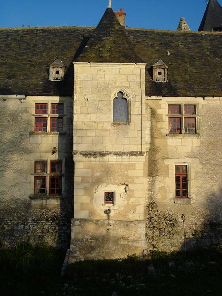 tour de la chapelle, façade Sud, vue partielle