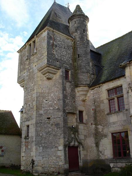 tour d'escalier, façade Nord-Ouest, vue générale