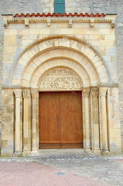 façade occidentale, porche d'entrée, vue générale