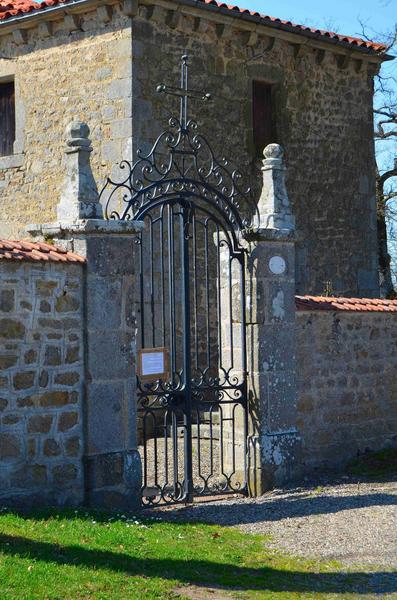 portail d'entrée Est du cimetière, vue générale