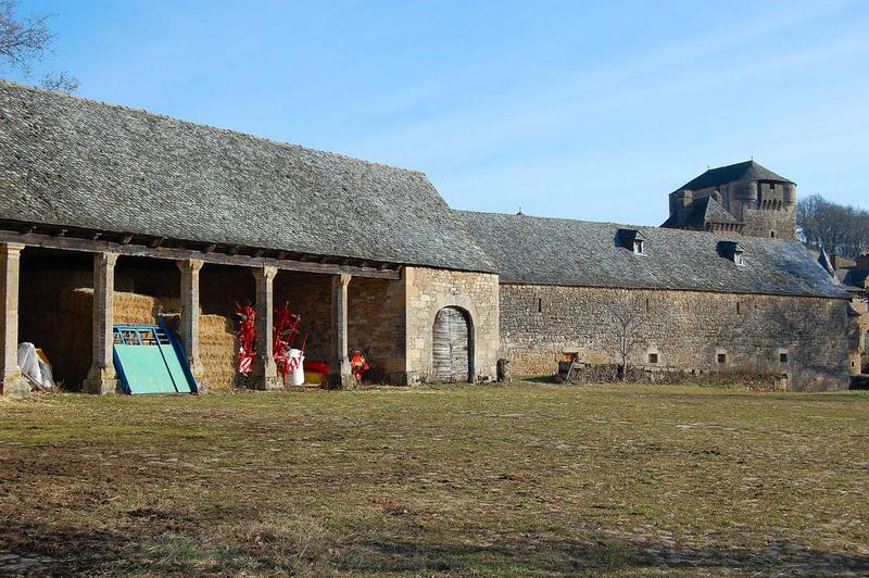 grange, façade ouest, vue générale