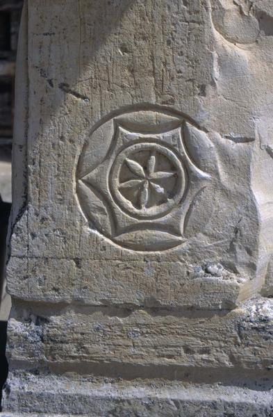 Une pierre gravée d'un dessin ésotérique