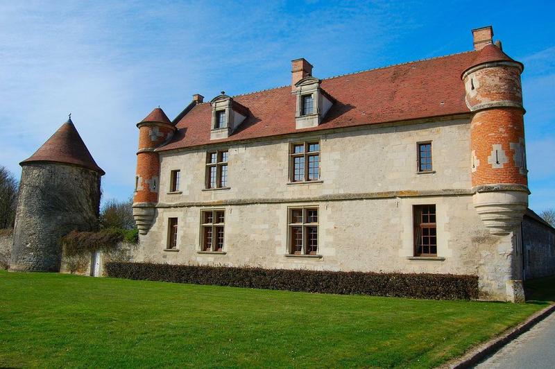 façade est du manoir, vue générale