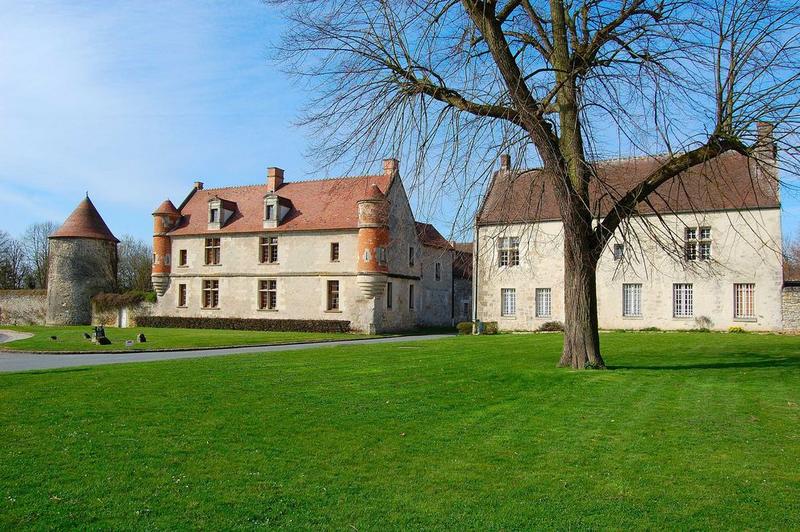 façade est de l'ancien manoir, vue générale