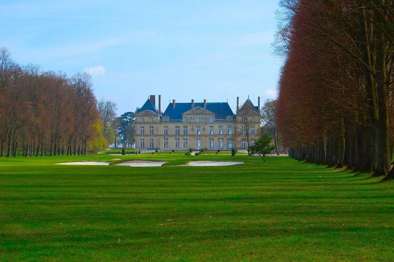 vue générale du château dans son environnement