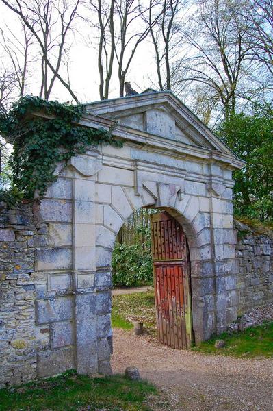 porte dite « rouge », vue générale