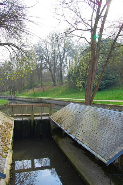 lavoir, vue partielle