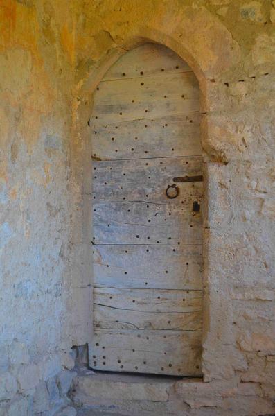 porte d'accès à la chapelle du clocher sous le porche sud