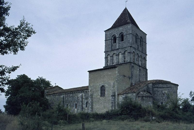 Ensemble sud-ouest et clocher