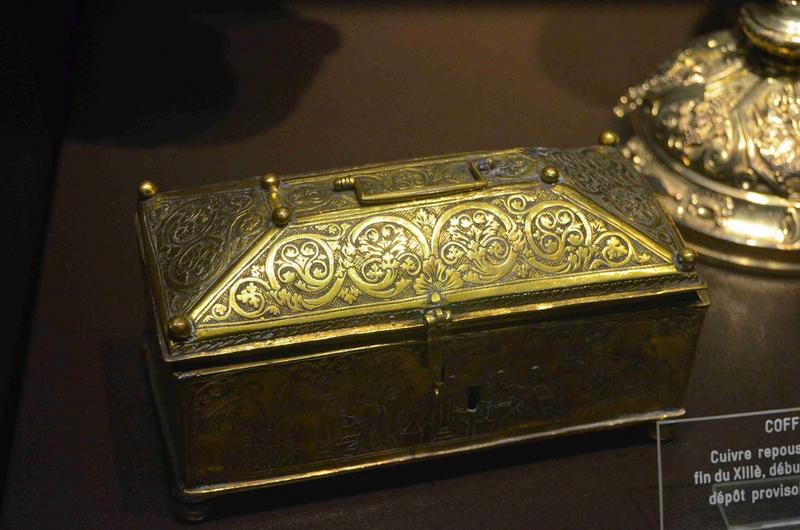 coffret, vue générale du couvercle
