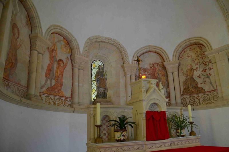 peintures monumentales : Saintes en prières, La Décollation d'une martyre, Le Christ, Scènes de la vie de sainte Barbe, vue générale