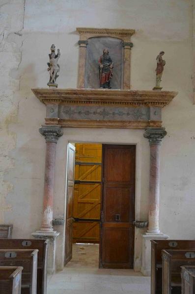 porte ouvrant sur la nef, façade nord-ouest, vue générale