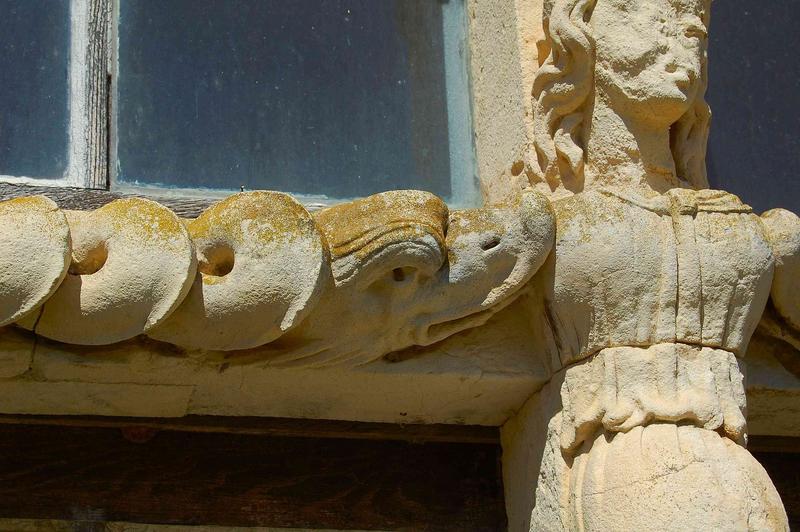 façade sud, fenêtre à meneau, détail