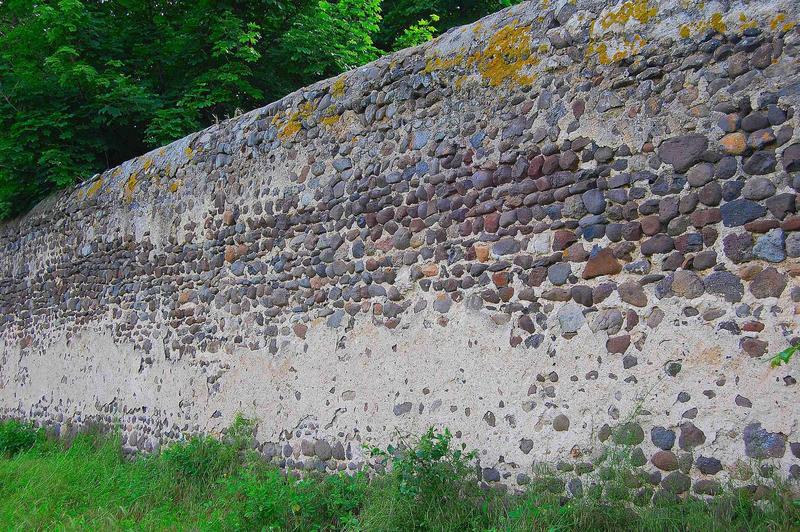 mur de clôture sud, vue partielle