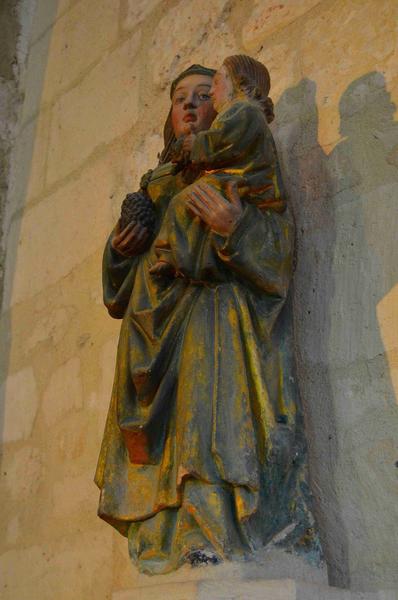 statue : Vierge à l'enfant, vue générale