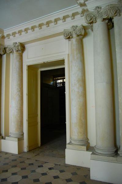 vestibule d'entrée, vue partielle