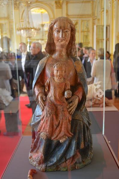 statue : Vierge en majesté dite Notre-Dame-de-la-Rivière, vue générale