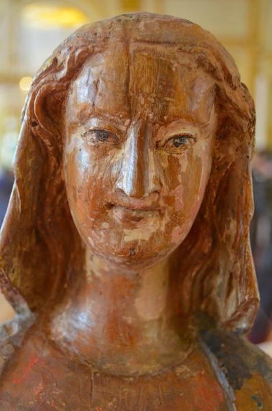 statue : Vierge en majesté dite Notre-Dame-de-la-Rivière, détail du visage