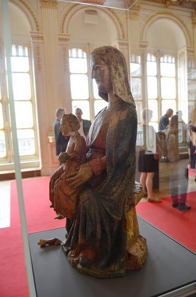 statue : Vierge en majesté dite Notre-Dame-de-la-Rivière, vue générale