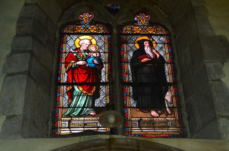 verrière : saint Joseph, saint Antoine, vue générale